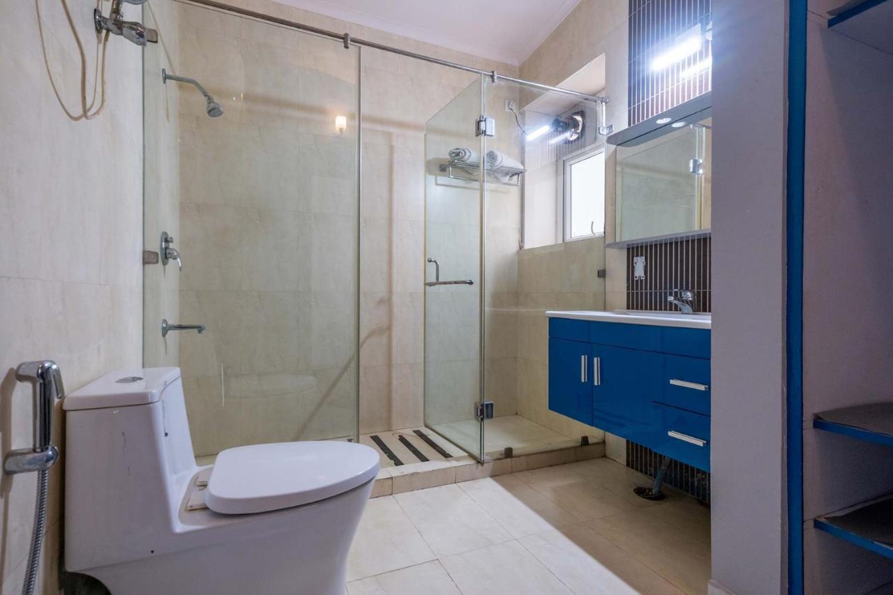 Stayvista At The Banyan Abode With Pool Table, Pet Friendly & Outdoor Pool Manesar Dış mekan fotoğraf